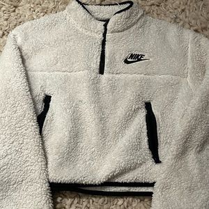 Cute Nike quarter zip